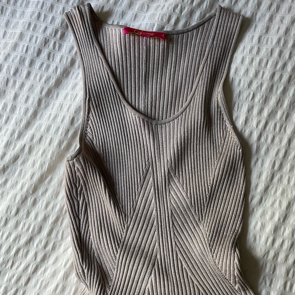 Accordion Style Flare Dress - Picture 5 of 8